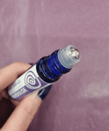 Pulse point oil cap off